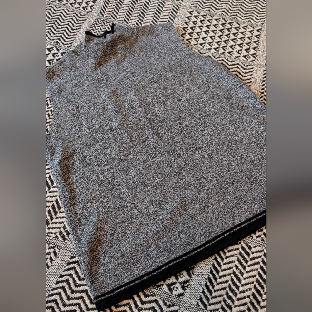 Liz Claiborne Gray Tank Top